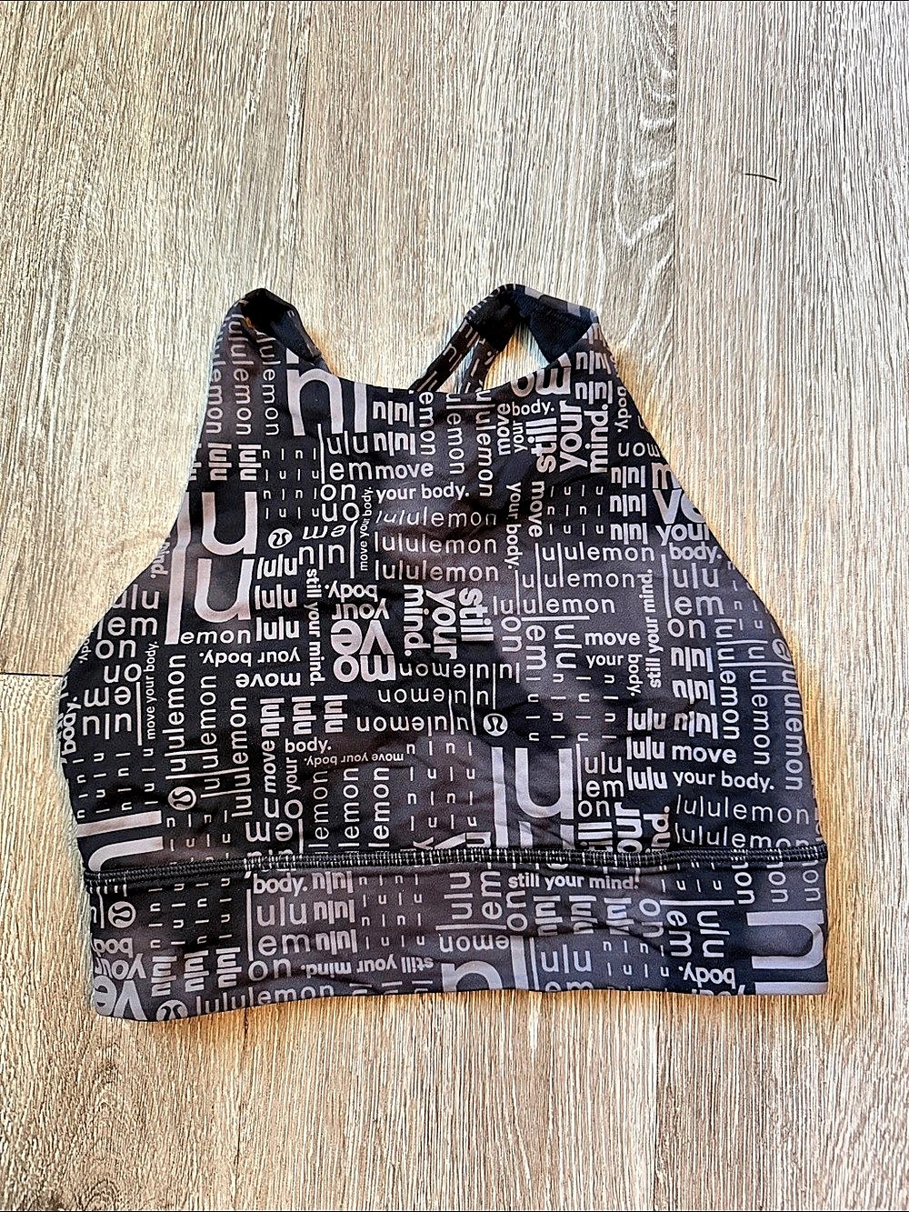 Lululemon Energy Bra High-Neck Long Line workout strappy Top size 6 yoga gym
